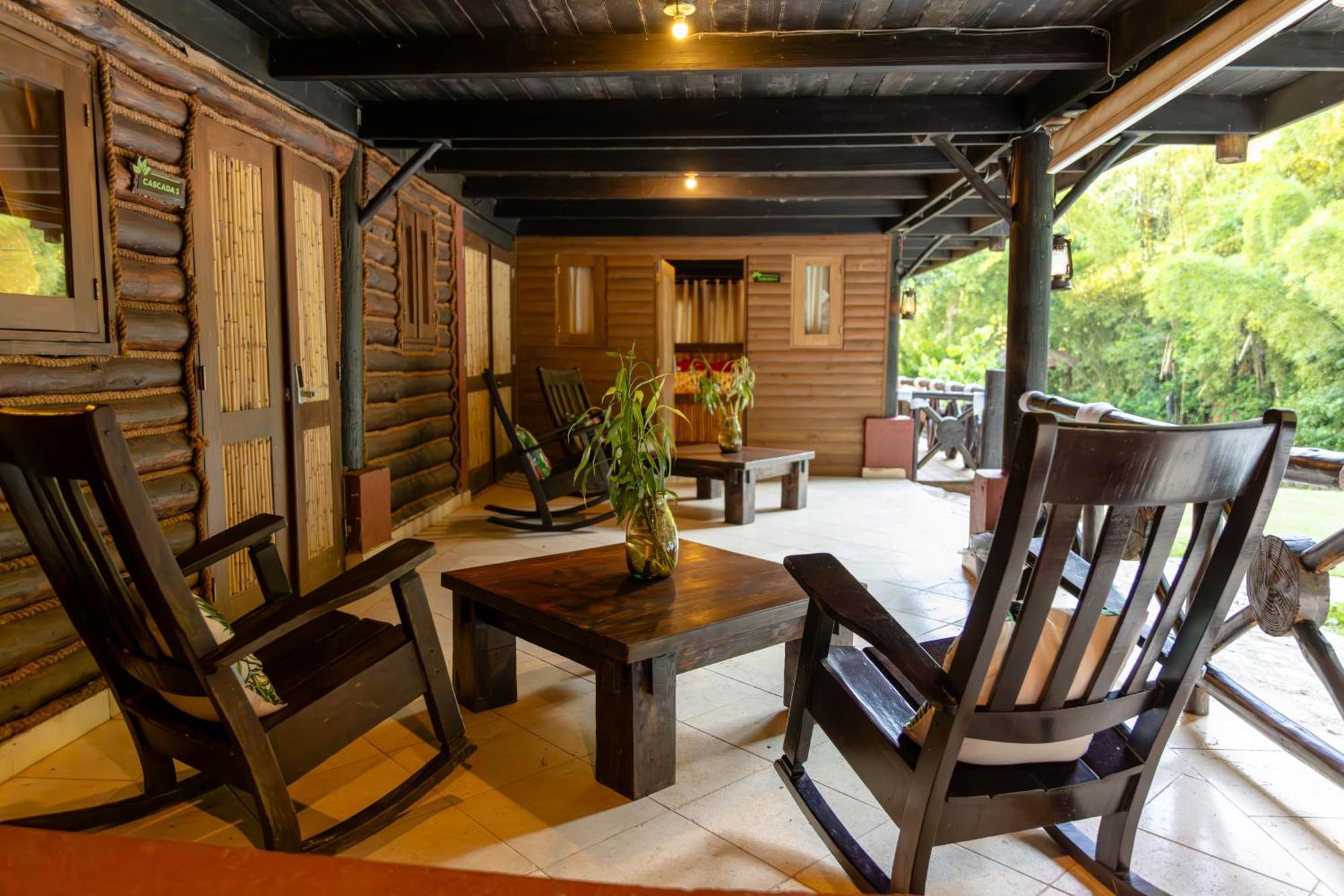 Barahona Platon Ecolodge מראה חיצוני תמונה
