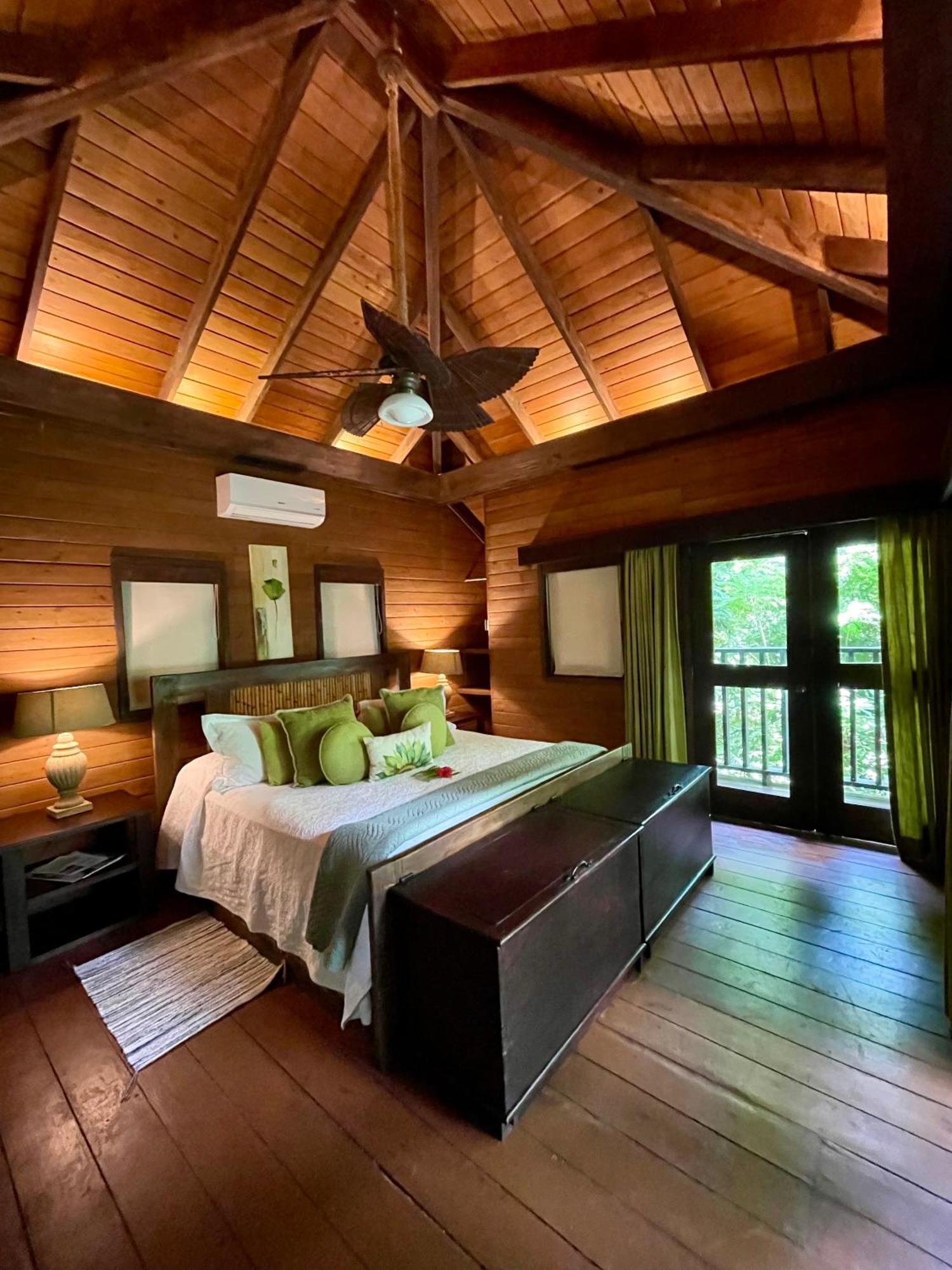 Barahona Platon Ecolodge מראה חיצוני תמונה