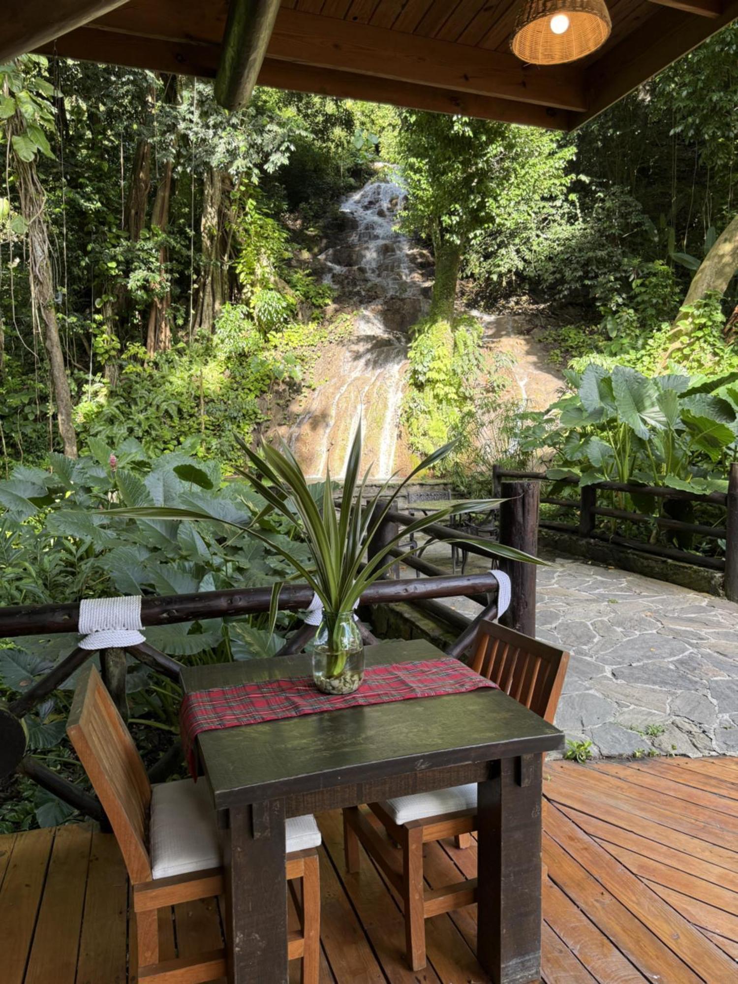 Barahona Platon Ecolodge מראה חיצוני תמונה